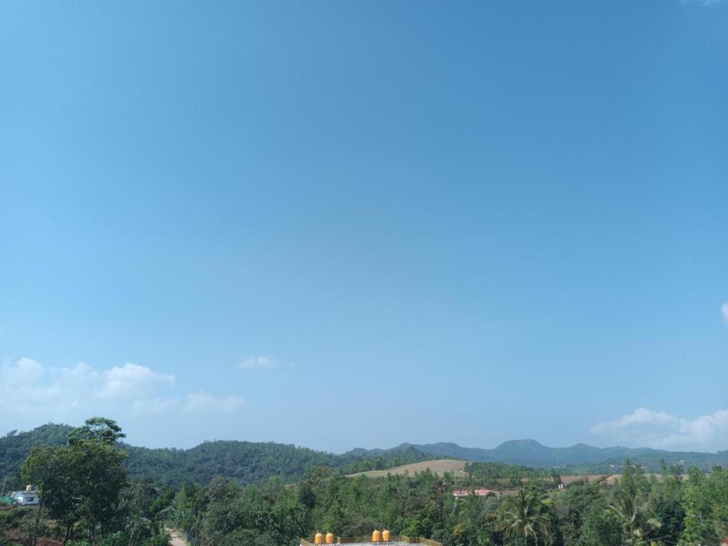 Misty Coorg Greens Madikeri Ngoại thất bức ảnh